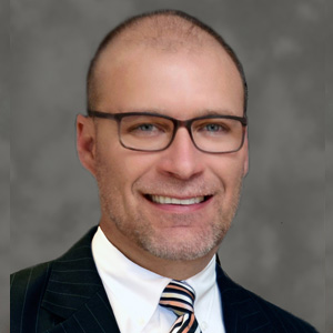 headshot of Kevin Rose